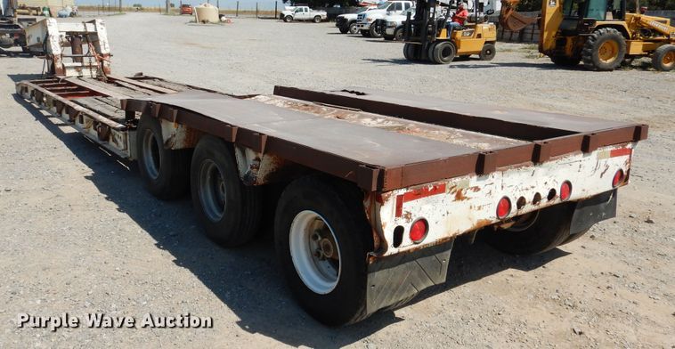 image for item DG1468 1978 Rogers lowboy equipment trailer