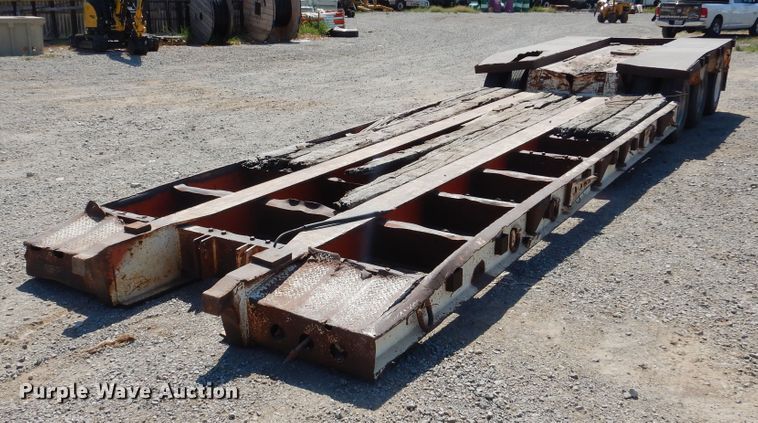 image for item DG1468 1978 Rogers lowboy equipment trailer