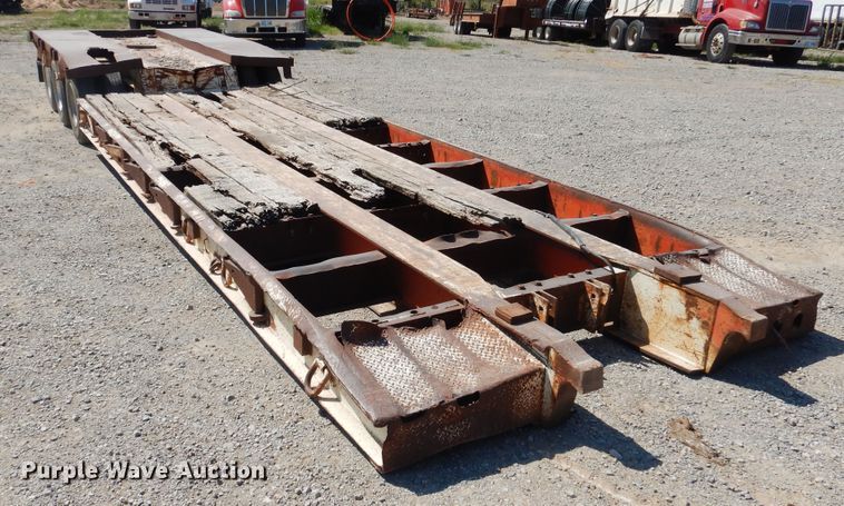 image for item DG1468 1978 Rogers lowboy equipment trailer