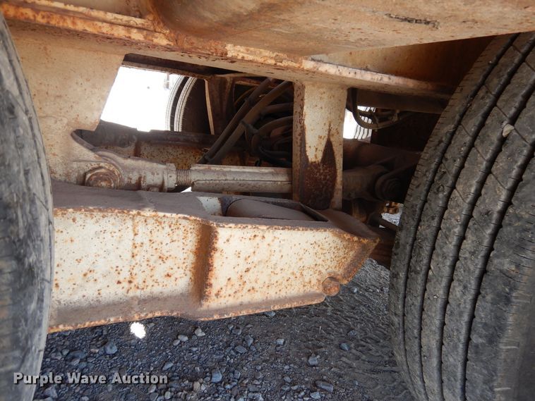 image for item DG1468 1978 Rogers lowboy equipment trailer