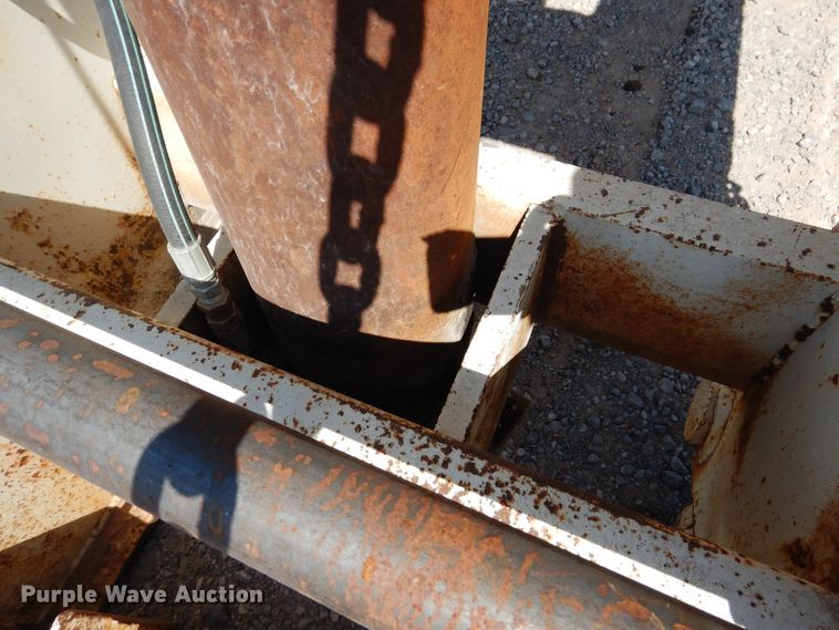 image for item DG1468 1978 Rogers lowboy equipment trailer