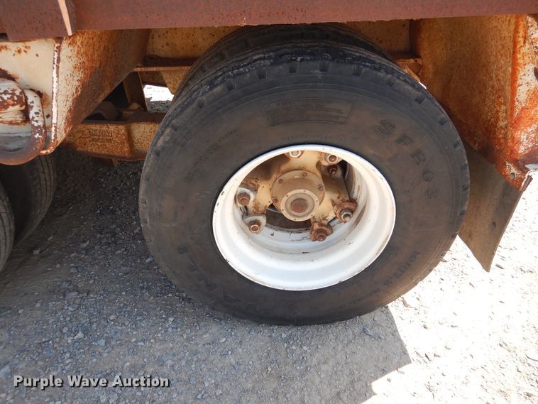 image for item DG1468 1978 Rogers lowboy equipment trailer