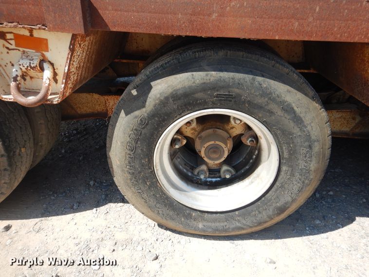 image for item DG1468 1978 Rogers lowboy equipment trailer