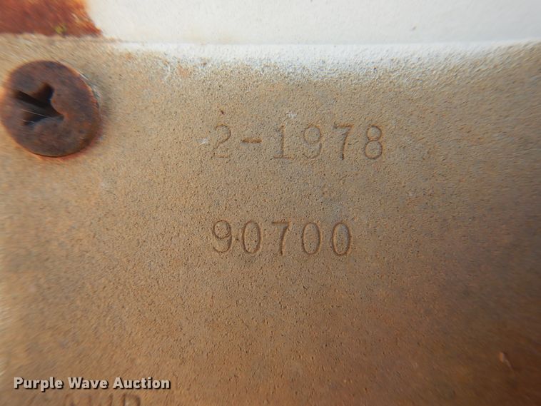 image for item DG1468 1978 Rogers lowboy equipment trailer