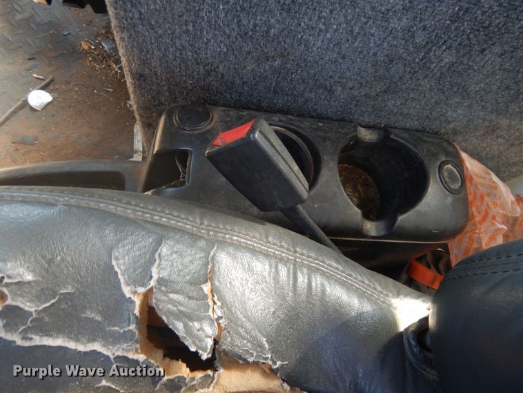 image for item DG1470 2003 Chevrolet C4500  bucket truck