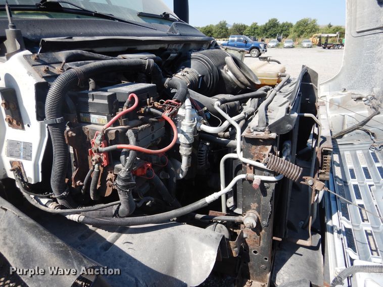 image for item DG1470 2003 Chevrolet C4500  bucket truck