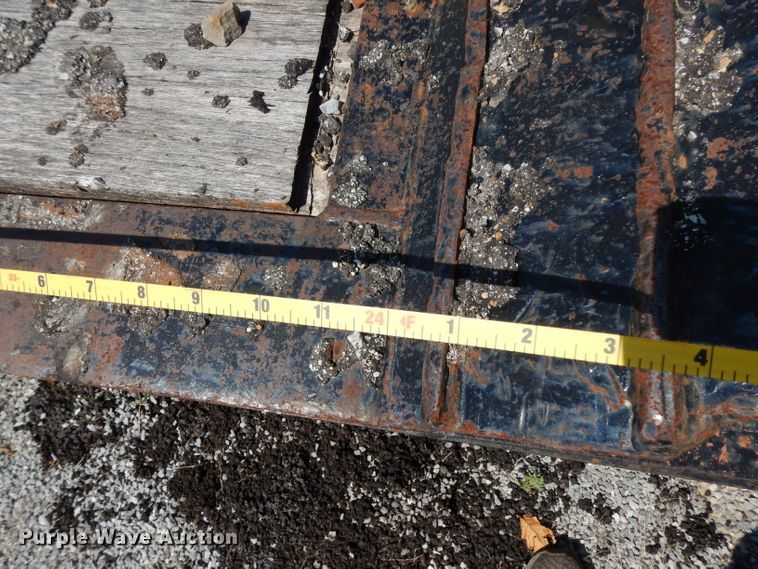 image for item DG6986 1990 Fontaine HRGTT-7-50NGBAW lowboy equipment trailer