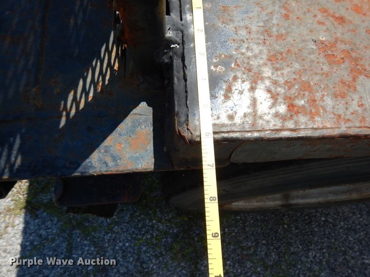 image for item DG6986 1990 Fontaine HRGTT-7-50NGBAW lowboy equipment trailer