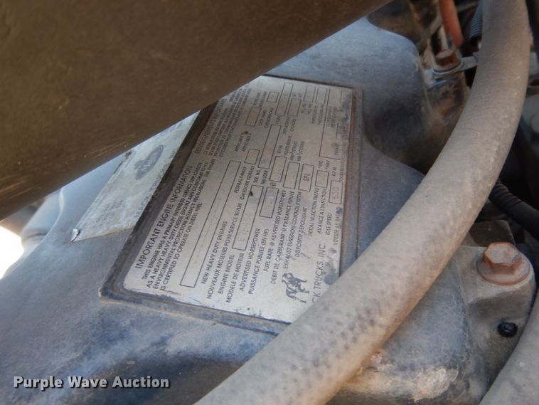 image for item DG6988 1997 Mack CH613  semi truck