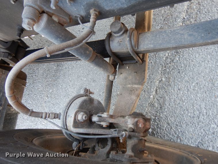 image for item DG6988 1997 Mack CH613  semi truck