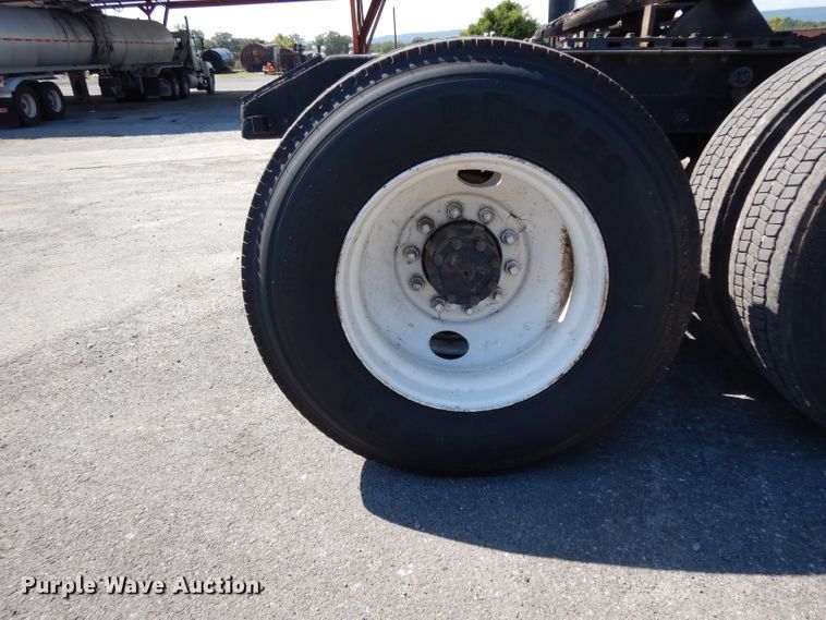 image for item DG6988 1997 Mack CH613  semi truck