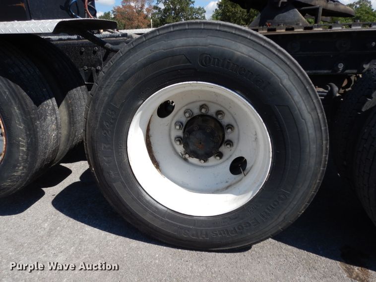 image for item DG6988 1997 Mack CH613  semi truck