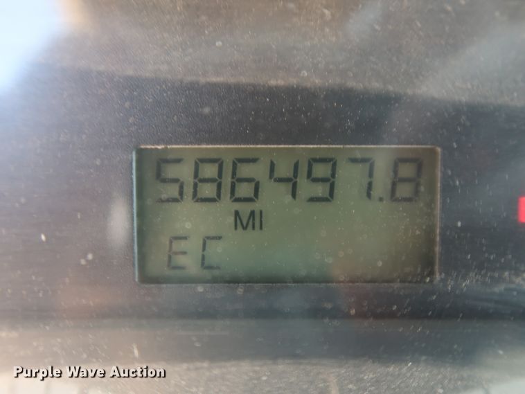 image for item DH0997 2003 Freightliner Columbia  semi truck