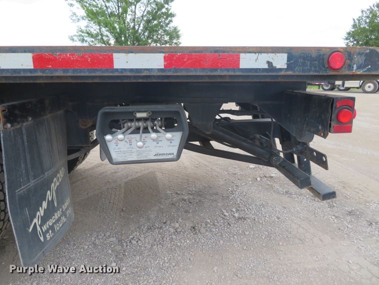 image for item DH1157 2008 International 4300  rollback truck