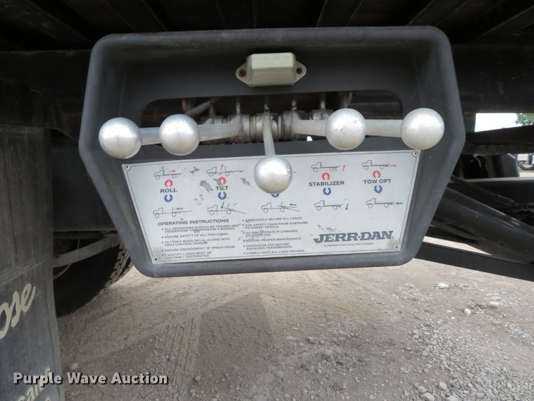 image for item DH1157 2008 International 4300  rollback truck