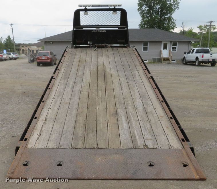 image for item DH1157 2008 International 4300  rollback truck