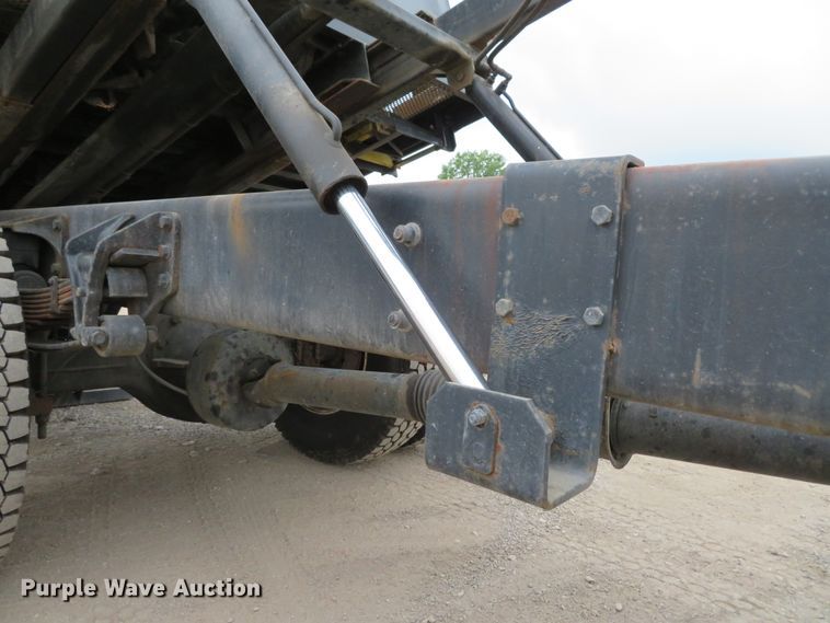 image for item DH1157 2008 International 4300  rollback truck