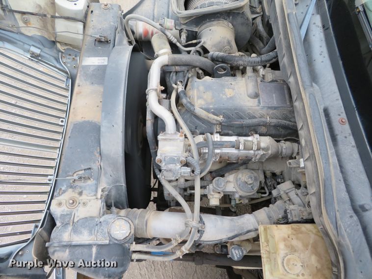 image for item DH1157 2008 International 4300  rollback truck