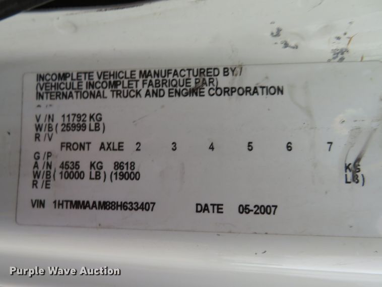 image for item DH1157 2008 International 4300  rollback truck