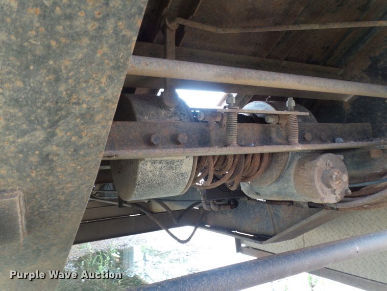 image for item DH3926 1995 Duty Mfg Inc DDH45 drop deck equipment trailer