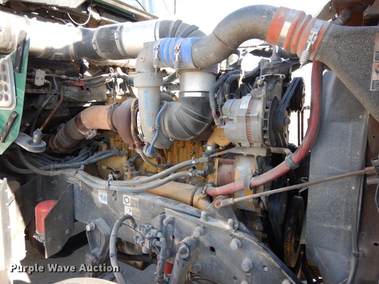 image for item DH6613 2000 Kenworth W900B semi tractor