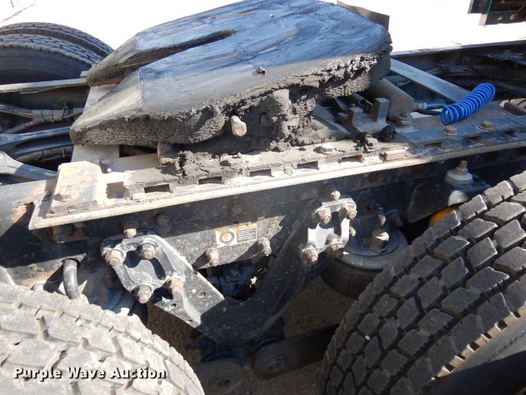 image for item DH6613 2000 Kenworth W900B semi tractor