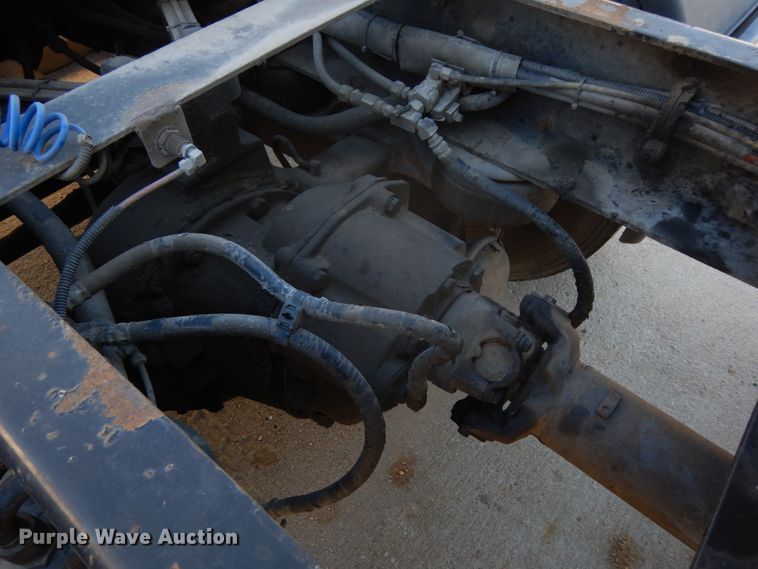 image for item DH6613 2000 Kenworth W900B semi tractor