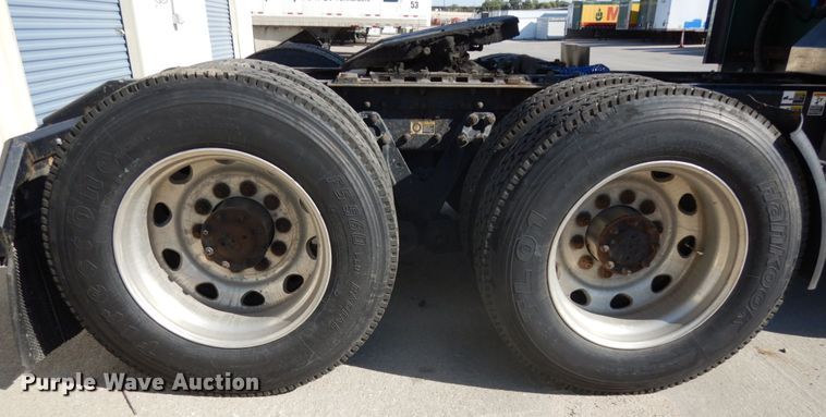 image for item DH6613 2000 Kenworth W900B semi tractor