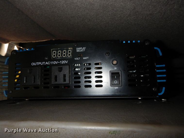 image for item DH6614 2012 Peterbilt 587  semi truck