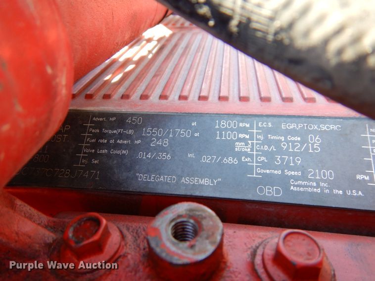 image for item DH6614 2012 Peterbilt 587  semi truck