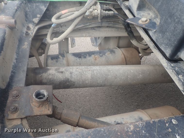 image for item DI4735 1998 Freightliner Classic X2  semi truck