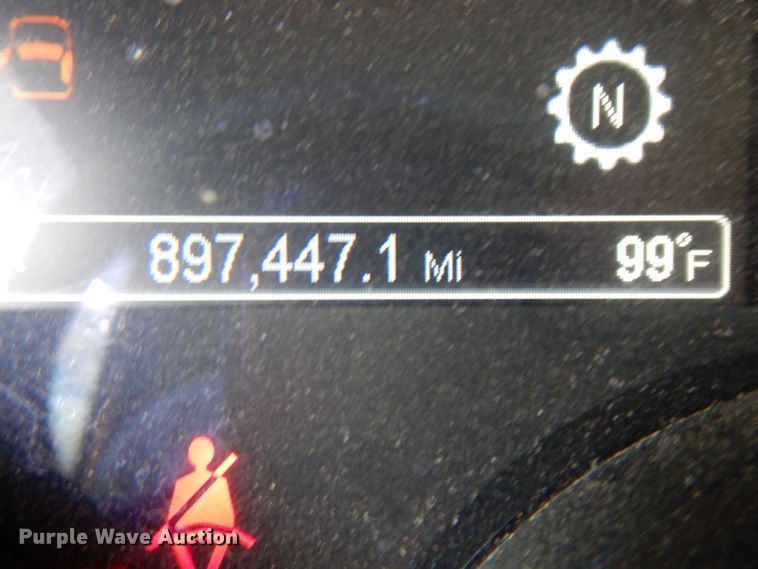 image for item DI8501 2016 Peterbilt 579  semi truck