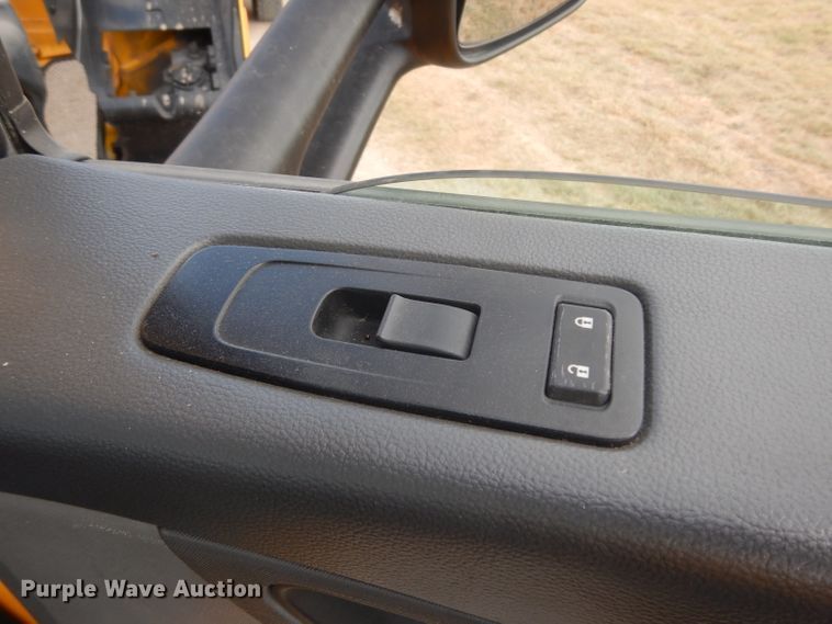 image for item DI8501 2016 Peterbilt 579  semi truck