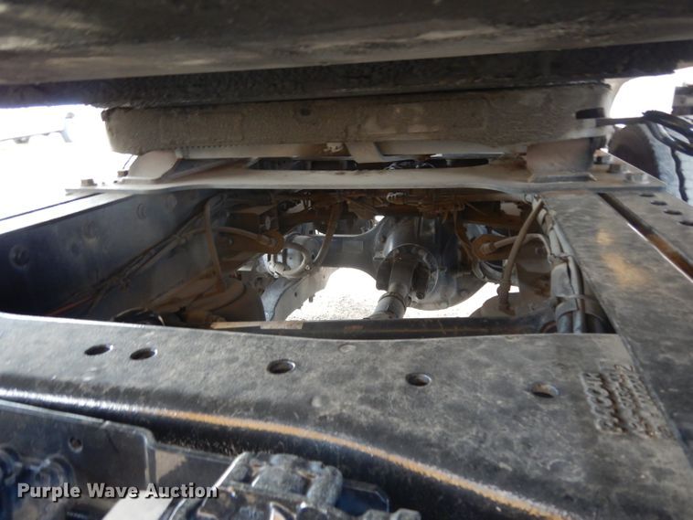 image for item DI8501 2016 Peterbilt 579  semi truck