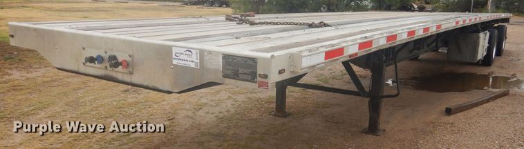 image for item DJ1057 2020 Transcraft flatbed trailer
