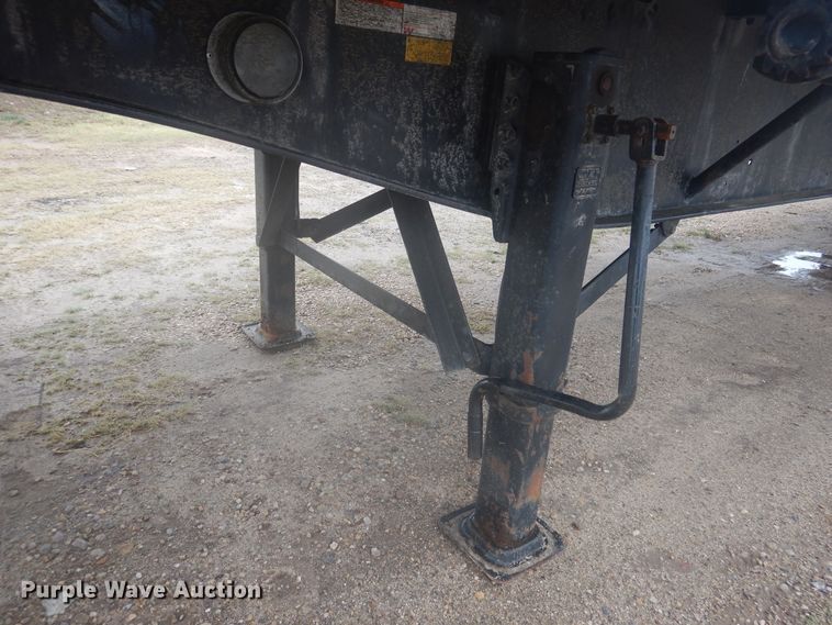 image for item DJ1057 2020 Transcraft flatbed trailer