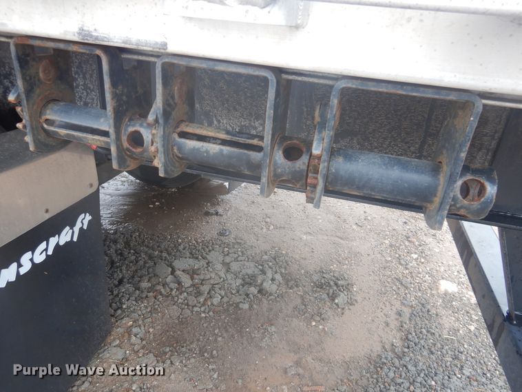 image for item DJ1057 2020 Transcraft flatbed trailer