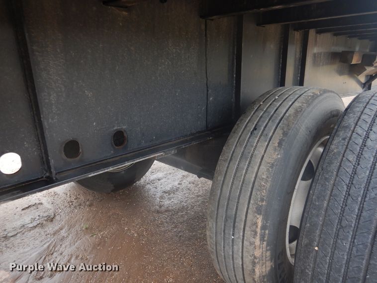 image for item DJ1057 2020 Transcraft flatbed trailer