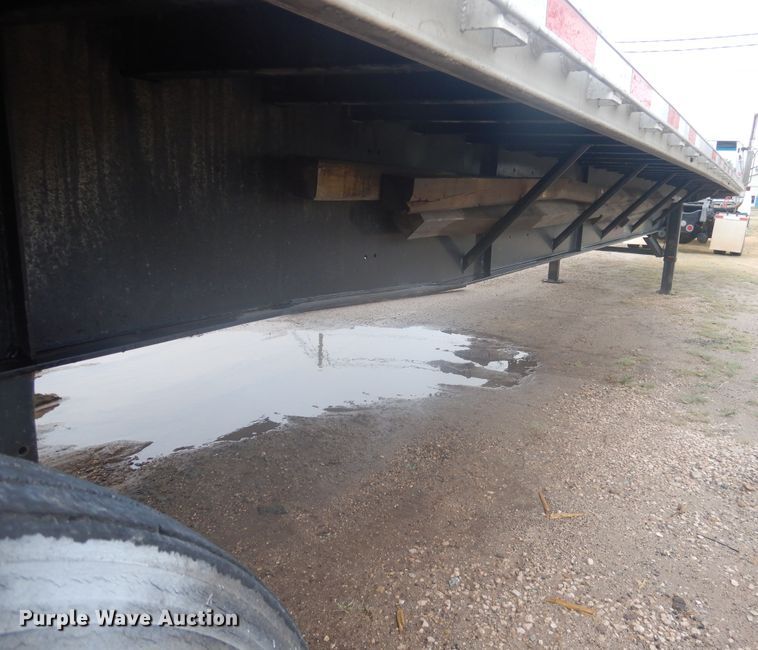 image for item DJ1057 2020 Transcraft flatbed trailer