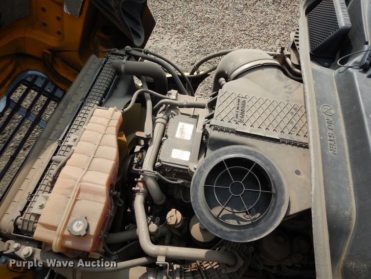 image for item DJ6531 2018 Freightliner Cascadia  semi truck