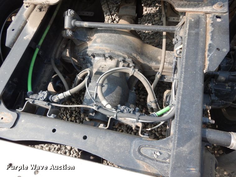 image for item DJ6531 2018 Freightliner Cascadia  semi truck