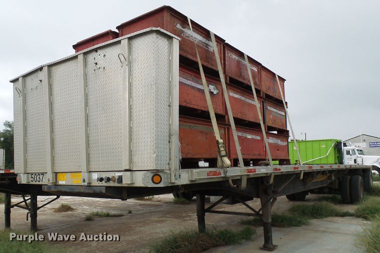 image for item EP9910 1999 Utility FS2CHA flatbed trailer