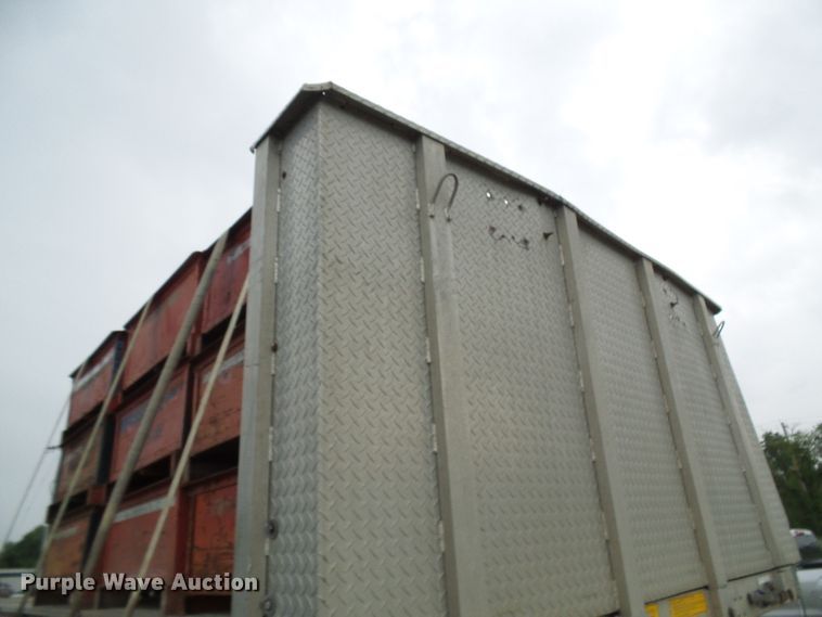 image for item EP9910 1999 Utility FS2CHA flatbed trailer