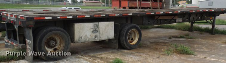 image for item EP9912 2006 Transcraft TL2000H flatbed trailer