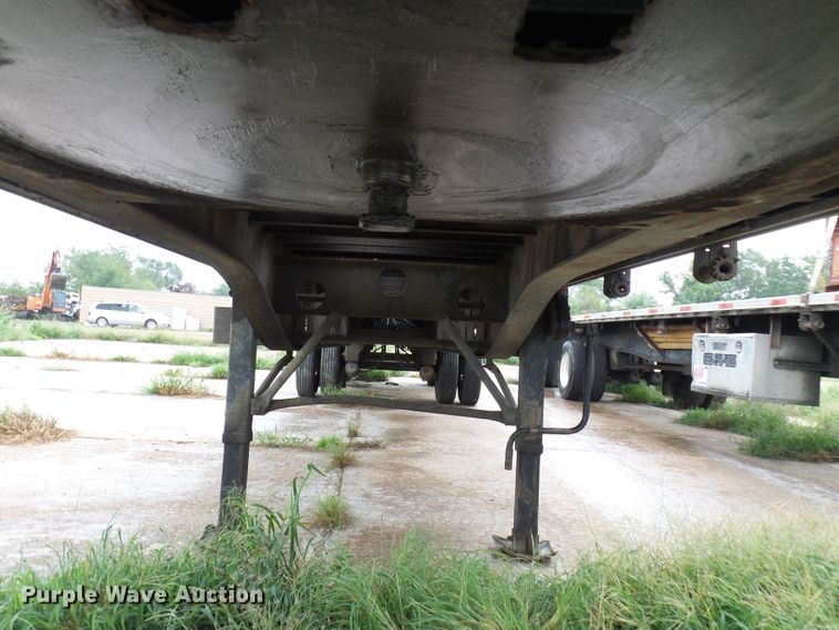 image for item EP9912 2006 Transcraft TL2000H flatbed trailer