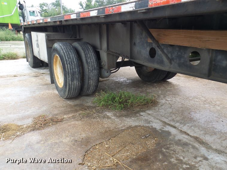 image for item EP9912 2006 Transcraft TL2000H flatbed trailer
