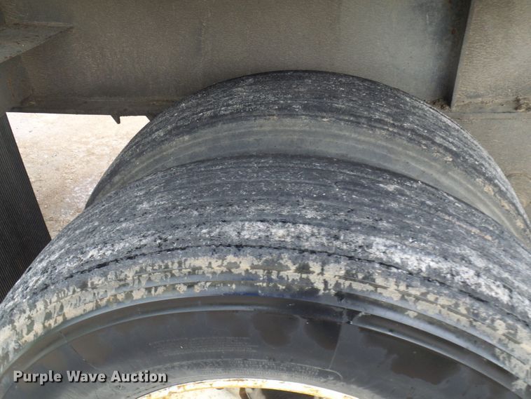 image for item EP9912 2006 Transcraft TL2000H flatbed trailer