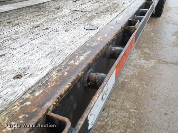 image for item EP9912 2006 Transcraft TL2000H flatbed trailer