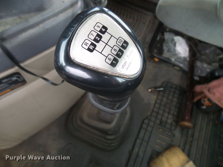 image for item EP9914 2012 Freightliner Cascadia  semi truck