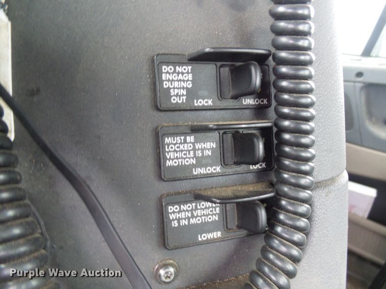 image for item EP9914 2012 Freightliner Cascadia  semi truck